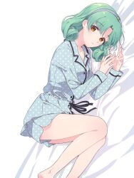 Rule 34 | 1girl, 2 yayoi 4, barefoot, brown eyes, curly hair, green hair, hairband, idolmaster, idolmaster million live!, idolmaster million live! theater days, looking at viewer, lying, on bed, on side, pajamas, parted bangs, parted lips, short hair, simple background, solo, tokugawa matsuri