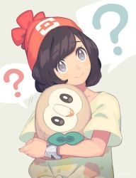 Rule 34 | 1girl, ?, bad id, bad twitter id, black hair, blue eyes, creatures (company), crossed arms, floral print, game freak, gen 7 pokemon, hat, head tilt, highres, holding, looking at viewer, mie nabe, nintendo, pokemon, pokemon (creature), pokemon sm, rowlet, selene (pokemon), short hair, simple background, smile, spoken question mark, white background