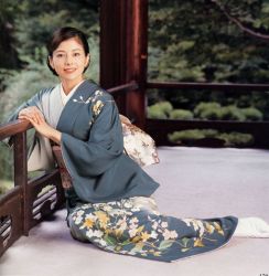 Rule 34 | asian, dress, japanese clothes, kimono, mature female, obi, photo (medium), print dress, print kimono, sash, sitting, smile, solo, tabi, white legwear