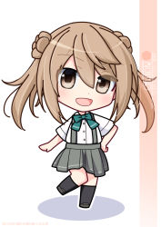 Rule 34 | 1girl, artist name, black socks, bow, bowtie, brown eyes, character name, chibi, commentary request, double bun, green bow, green bowtie, grey skirt, hair bun, highres, inaba shiki, kantai collection, light brown hair, looking at viewer, michishio (kancolle), pleated skirt, revision, short twintails, simple background, skirt, socks, solo, standing, standing on one leg, suspender skirt, suspenders, twintails, white background