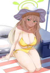Rule 34 | 1girl, beach umbrella, bikini, blonde hair, blue archive, blush, breasts, cleavage, commentary request, cooler, green eyes, hair between eyes, halo, hat, innertube, large breasts, long hair, looking at viewer, naughty face, nonomi (blue archive), nonomi (swimsuit) (blue archive), side-tie bikini bottom, simple background, sitting, smile, solo, sun hat, swim ring, swimsuit, umbrella, white background, white hat, yellow bikini, youtike