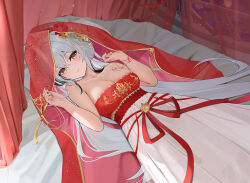 Rule 34 | 1girl, :&gt;, azur lane, black hair, blush, breasts, chinese clothes, cleavage, closed mouth, collarbone, dress, gradient hair, grey hair, hai tien (azur lane), hai tien (luan-feng&#039;s everlasting duet) (azur lane), hair ornament, highres, looking at viewer, lying, medium breasts, multicolored hair, official alternate costume, on back, on bed, qing wu, red veil, solo, wedding dress, yellow eyes