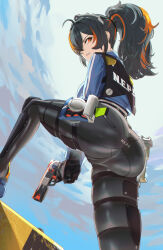 1girl ahoge ass black_gloves black_hair black_pants blue_jacket blue_sky commentary day from_behind from_below gloves gun hair_ornament handgun highres holding holding_gun holding_weapon jacket long_hair looking_at_viewer multicolored_hair orange_eyes orange_hair pants parted_lips ponytail rdy serious sidelocks sky solo streaked_hair tight_clothes tight_pants weapon zenless_zone_zero zhu_yuan