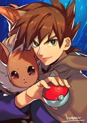 Rule 34 | 1boy, blue background, bright pupils, brown cape, brown hair, cape, closed mouth, creatures (company), eevee, game freak, gary oak, gen 1 pokemon, green eyes, highres, holding, holding poke ball, kotatsu (g-rough), long sleeves, looking at viewer, male focus, nintendo, poke ball, poke ball (basic), pokemon, pokemon (anime), pokemon (classic anime), pokemon (creature), signature, smile, upper body