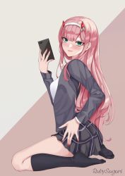 Rule 34 | 1girl, blush, cellphone, darling in the franxx, feet, green eyes, hand on own thigh, highres, long hair, looking at viewer, phone, pink hair, smartphone, smile, socks, soles, zero two (darling in the franxx)