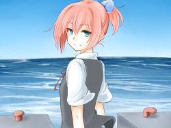 Rule 34 | 10eki (tenchou), 10s, 1girl, blouse, blue eyes, blue sky, day, hair between eyes, hair ornament, highres, kantai collection, looking at viewer, looking back, md5 mismatch, neck ribbon, ocean, pier, pink hair, ponytail, red ribbon, ribbon, school uniform, shiranui (kancolle), shirt, short hair, short ponytail, sky, smile, solo, vest, water, white shirt, wind