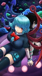 Rule 34 | 2girls, absurdres, ahoge, asymmetrical wings, back-to-back, black background, black dress, black thighhighs, blue eyes, blue hair, blue wings, bow, bowtie, breasts, center frills, closed mouth, commentary request, cosplay, dress, frills, heterochromia, highres, holding hands, houjuu nue, houjuu nue (cosplay), large breasts, looking at viewer, messy hair, multiple girls, parasite oyatsu, red bow, red bowtie, red eyes, red wings, short hair, short sleeves, sitting, smile, snake armband, tatara kogasa, thighhighs, touhou, ufo, wings, wristband