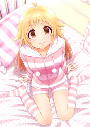 Rule 34 | 1girl, bed, blonde hair, brown eyes, full body, gomasho asuka, highres, indoors, kneehighs, long sleeves, on bed, original, pillow, pink shirt, pom pom (clothes), shirt, sitting, smile, socks, solo, striped clothes, striped shirt, striped socks