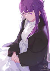 Rule 34 | 1girl, black coat, blunt bangs, buttons, coat, collar, cowboy shot, dress, expressionless, fern (sousou no frieren), frilled collar, frills, hair ornament, hands on own legs, highres, long hair, long sleeves, looking down, purple eyes, purple hair, ruiwen, sidelocks, signature, simple background, sitting, solo, sousou no frieren, white background, white dress, wide sleeves