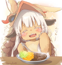 1other androgynous animal_ears artist_name blush bowl fangs furry holding holding_spoon looking_at_viewer made_in_abyss mozukun43 nanachi_(made_in_abyss) open_mouth short_hair spoon teeth translation_request twitter_username upper_body upper_teeth_only whiskers white_hair