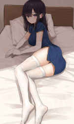 Rule 34 | 1girl, akipeko, ass, bed, black hair, blue dress, blush, breasts, china dress, chinese clothes, commentary, dress, elbow gloves, feet, gloves, gold trim, highres, large breasts, long hair, looking at viewer, lying, medium breasts, no shoes, on bed, on side, original, pillow, purple eyes, short sleeves, side slit, sidelocks, skindentation, smile, solo, thighhighs, thighs, white gloves, white thighhighs, zettai ryouiki