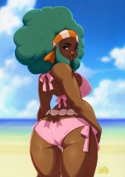 Rule 34 | 1girl, afro, artist name, ass, bare shoulders, beach, bikini, blue sky, breasts, butt crack, cloud, cloudy sky, commentary, creatures (company), dark-skinned female, dark skin, day, from behind, game freak, green eyes, green hair, hairband, highres, large breasts, lenora (pokemon), lips, long hair, looking at viewer, looking back, nintendo, ocean, outdoors, parted lips, pink bikini, pokemon, pokemon bw, shiny skin, sidelocks, signature, simple background, sky, solo, striped, swimsuit, thigh gap, thighs, tovio rogers, vertical stripes, water