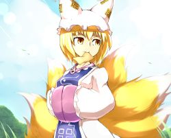 Rule 34 | 1girl, aburaage, blonde hair, female focus, food, fox tail, grass, hands in opposite sleeves, hat, keta (psychetangle), mouth hold, multiple tails, nature, outdoors, plant, short hair, sky, solo, tail, touhou, upper body, yakumo ran, yellow eyes
