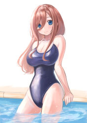 Rule 34 | 1girl, absurdres, blue eyes, blue one-piece swimsuit, breasts, brown hair, cleavage, competition school swimsuit, cowboy shot, go-toubun no hanayome, hair between eyes, highres, large breasts, long hair, looking at viewer, manabu-san, nakano miku, one-piece swimsuit, poolside, school swimsuit, simple background, smile, solo, swimsuit, wading, water, white background