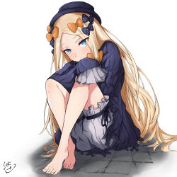 Rule 34 | 1girl, abigail williams (fate), barefoot, black bow, black dress, black hat, blonde hair, bloomers, blue eyes, bow, bug, butterfly, commentary request, dress, fate/grand order, fate (series), feet, forehead, grey bloomers, hair bow, hand on own knee, hat, head tilt, highres, insect, long hair, long sleeves, looking at viewer, orange bow, parted bangs, parted lips, polka dot, polka dot bow, shitamichi, signature, sitting, sleeves past fingers, sleeves past wrists, solo, toenails, toes, underwear, very long hair, white background