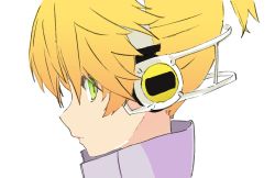 Rule 34 | 1boy, blonde hair, d futagosaikyou, expressionless, from side, green eyes, headphones, high collar, kagamine len, kagamine len (append), looking at viewer, male focus, portrait, short ponytail, sideways glance, solo, spiked hair, vocaloid, tda model (mikumikudance), vocaloid append, white background