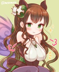 Rule 34 | 1girl, :&gt;, bad id, bad pixiv id, bare shoulders, braid, breasts, brown hair, butterfly wings, female focus, green eyes, green valkyrie (p&amp;d), insect wings, large breasts, long hair, mashiro miru, puzzle &amp; dragons, simple background, solo, twitter username, valkyrie (p&amp;d), wavy hair, wings, wood valkyrie (p&amp;d)
