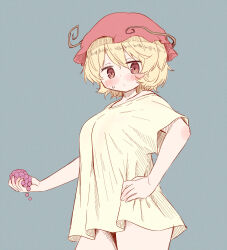 Rule 34 | 1girl, aki minoriko, arinu, blonde hair, blush, breasts, closed mouth, commentary request, cowboy shot, food, fruit, grapes, grey background, hand on own hip, highres, large breasts, looking at viewer, red eyes, red headwear, short hair, short sleeves, simple background, solo, touhou