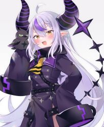 Rule 34 | 1girl, ahoge, ascot, bird, bird on hand, blush, braid, coat, collar, crow (la+ darknesss), demon girl, demon horns, fang, grey hair, hand on own hip, highres, hololive, horns, la+ darknesss, long hair, long sleeves, looking at viewer, metal collar, multicolored hair, open mouth, orqz, pointy ears, purple coat, purple hair, sidelocks, simple background, sleeves past fingers, sleeves past wrists, smile, solo, streaked hair, striped horns, very long hair, virtual youtuber, white background, yellow ascot, yellow eyes