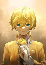 Rule 34 | 1boy, absurdres, aku no meshitsukai (vocaloid), allen avadonia, ascot, backlighting, blonde hair, blue eyes, collared shirt, colored eyelashes, expressionless, flower, gloves, hair between eyes, high collar, highres, holding, holding flower, jacket, kagamine len, long sleeves, mio (user fdyu4558), open mouth, pale skin, rose, serious, shirt, short ponytail, solo, vocaloid, white gloves, yellow flower, yellow jacket, yellow rose, yellow theme