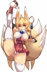 Rule 34 | 1girl, animal ears, blonde hair, breasts, closed mouth, detached sleeves, fox ears, fox tail, highres, izuna (shinrabanshou), karukan (monjya), large breasts, leg up, long hair, looking at viewer, multiple tails, red eyes, shinrabanshou, simple background, smile, solo, split, standing, standing on one leg, standing split, tail, thighhighs, trembling, v, white background, white thighhighs