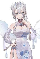 Rule 34 | 1girl, alternate costume, asymmetrical wings, blue eyes, blue ribbon, breasts, china dress, chinese clothes, cleavage, commentary, detached sleeves, dress, earrings, english commentary, grey dress, hair behind ear, hand on own hip, highres, horns, indie virtual youtuber, jewelry, large breasts, looking at viewer, noe pun, parted lips, pointy ears, ribbon, skin-covered horns, solo, valentina chisei, virtual youtuber, wings