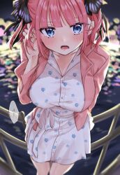 Rule 34 | 1girl, arm behind back, black ribbon, blue eyes, blunt bangs, blurry, blurry background, blush, breasts, butterfly hair ornament, chigusa minori, clip studio paint (medium), collarbone, commentary request, cowboy shot, dress, fisheye, floral print, go-toubun no hanayome, hair ornament, hair ribbon, twirling hair, highres, jacket, large breasts, leaning, looking at viewer, nakano nino, night, open clothes, open jacket, open mouth, outdoors, pink hair, pink jacket, railing, ribbon, short hair, sidelocks, solo, teeth, translation request, two side up, white dress