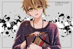 Rule 34 | 108 (toowa), 1boy, :d, amami rantaro, artist name, blood, collarbone, danganronpa (series), danganronpa v3: killing harmony, dated, earrings, english text, green eyes, green hair, grey background, hair between eyes, highres, holding, iei, jewelry, long sleeves, looking at viewer, male focus, necklace, open mouth, shirt, short hair, smile, solo, striped clothes, striped shirt, teeth, translation request, upper body, upper teeth only, watermark