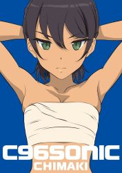 Rule 34 | 1girl, akagi (fmttps), arms behind head, arms up, blue background, brown hair, closed mouth, comiket 96, commentary, dark-skinned female, dark skin, girls und panzer, green eyes, hair up, highres, hoshino (girls und panzer), light frown, looking at viewer, romaji text, sarashi, short hair, simple background, skindentation, solo, tying hair, upper body