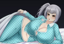 Rule 34 | 1girl, aged up, alternate breast size, bed invitation, blush, breasts, brown eyes, cleavage, curvy, huge breasts, kantai collection, kasumi (kancolle), long hair, lying, mee don, navel, on side, plump, side ponytail, silver hair, solo, wide hips