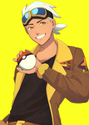 Rule 34 | 1boy, absurdres, belt, belt buckle, black shirt, brown jacket, buckle, commentary request, creatures (company), friede (pokemon), game freak, goggles, goggles on head, grin, highres, holding, holding poke ball, jacket, ka ni2 08, long sleeves, male focus, nintendo, open clothes, open jacket, poke ball, poke ball (basic), pokemon, pokemon (anime), pokemon horizons, shirt, simple background, smile, solo, teeth, upper body, white hair, yellow background, yellow eyes