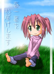 Rule 34 | 00s, :3, barefoot, denim, feet, grass, green eyes, jeans, kobayakawa yutaka, lucky star, non-web source, pants, pink hair, short twintails, sitting, soles, solo, sweater, translation request, twintails