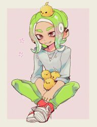 Rule 34 | 1boy, bird, border, brown eyes, chick, commentary request, eyebrow cut, full body, green hair, green pants, grey shirt, harupika, highres, jewelry, male focus, medium hair, necklace, nintendo, octoling, octoling boy, octoling player character, outside border, pants, pink background, red footwear, shirt, shoes, simple background, sitting, smile, solo, splatoon (series), splatoon 3, teeth, tentacle hair, thick eyebrows, white border