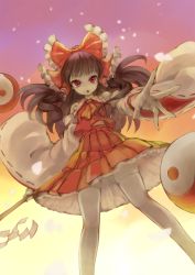 Rule 34 | 1girl, ascot, bow, brown hair, detached sleeves, female focus, gohei, hair bow, hair tubes, hakurei reimu, long hair, outstretched arm, pleated skirt, red eyes, skirt, skirt set, solo, thighhighs, touhou, white thighhighs, yin yang, yoshimo (yoshimo1516)