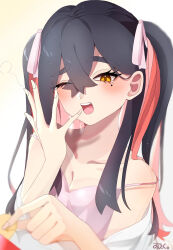 1girl alternate_hairstyle black_hair breasts carmine_(pokemon) chips_(food) cleavage collarbone colored_inner_hair commentary_request creatures_(company) crossed_bangs eyelashes food game_freak hair_between_eyes highres holding holding_food mole mole_under_eye multicolored_hair ninkou_tan nintendo one_eye_closed open_mouth pokemon pokemon_sv potato_chips red_hair solo twintails two-tone_hair upper_body yawning yellow_eyes