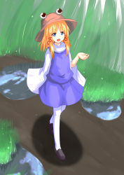 Rule 34 | 1girl, baram, blonde hair, blue eyes, female focus, full body, grass, hat, moriya suwako, nature, open mouth, outdoors, puddle, solo, thighhighs, touhou