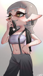 1girl absurdres arm_up black_pants blunt_bangs blush breasts bright_pupils chain chain_earrings cleavage commentary_request cowboy_shot cross-shaped_pupils gradient_background grey_background grey_hair grey_tube_top grin hand_on_own_hip highres holding holding_towel inkling looking_to_the_side marie_(splatoon) medium_breasts medium_hair midriff navel nintendo official_alternate_costume official_alternate_hairstyle pants pointy_ears puchiman short_eyebrows sidelocks signature smile solo splatoon_(series) splatoon_3 standing strapless suspenders sweat symbol-shaped_pupils tentacle_hair thick_eyebrows towel towel_around_neck tube_top two-tone_background white_background white_pupils wiping_face wiping_sweat yellow_eyes