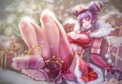 Rule 34 | 1girl, abs, absurdres, anklet, ass, barefoot, bracelet, breasts, christmas, christmas present, christmas tree, feet, fingerless gloves, foot focus, gift, gloves, han juri, hat, highres, jewelry, large breasts, looking at viewer, mini hat, nail polish, pile, sitting, skirt, soles, solo, stirrup legwear, street fighter, toe ring, toeless legwear, toenail polish, toenails, toes, top hat, xiaozhizhu