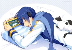 Rule 34 | 1boy, artist name, blue hair, blue scarf, cat, coat, commentary, closed eyes, handheld game console, headset, holding, holding handheld game console, kaito (vocaloid), lying, male focus, nokuhashi, on stomach, pillow, polka dot, polka dot background, scarf, sleeping, vocaloid, white cat, white coat