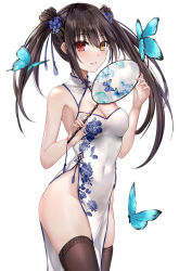 Rule 34 | 1girl, alternate costume, asle, bare arms, bare shoulders, black hair, breasts, brown thighhighs, bug, butterfly, china dress, chinese clothes, cleavage, cleavage cutout, clothing cutout, covered navel, cowboy shot, date a live, double bun, dress, grin, hair bun, hand fan, heterochromia, highres, holding, insect, long hair, looking at viewer, medium breasts, no panties, paper fan, pelvic curtain, red eyes, sidelocks, simple background, skindentation, sleeveless, sleeveless dress, smile, solo, standing, thighhighs, thighs, tokisaki kurumi, twintails, white background, white dress, yellow eyes