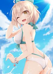 Rule 34 | 1girl, absurdres, aqua bow, ass, bikini, blonde hair, blue sky, bow, bracelet, cloud, cloudy sky, commentary request, cowboy shot, day, fate/grand order, fate (series), from behind, hair bow, halterneck, hand on own head, highres, jewelry, kuzukiri (riezenagel), looking at viewer, looking back, multi-strapped bikini, okita j. souji (fate), okita j. souji (third ascension) (fate), okita souji (fate), okita souji (koha-ace), one eye closed, open mouth, outdoors, partial commentary, short hair, sky, smile, solo, sparkle, splashing, standing, swimsuit, water, water drop, white bikini, yellow eyes
