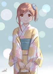 Rule 34 | 1girl, aikawa chiho, blue flower, blush, brown eyes, brown hair, closed mouth, commentary request, floral print, flower, gradient background, grey background, hair flower, hair ornament, hairclip, highres, holding, japanese clothes, kimono, looking at viewer, obi, print kimono, sash, side ponytail, signature, single sidelock, solo, swept bangs, umiroku, white background, white kimono, yuyushiki