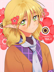 Rule 34 | 1girl, bad id, bad pixiv id, blonde hair, brown shirt, commentary, dated, floral background, flower, green eyes, hair between eyes, hair flower, hair ornament, highres, light smile, looking at viewer, medium hair, mizuhashi parsee, pink background, pointy ears, poppy (flower), scarf, shirt, short ponytail, sibata maru, solo, touhou, undershirt, upper body, white scarf