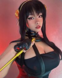 Rule 34 | 1girl, asian, black hair, breasts, cleavage, cosplay, dark skin, highres, large breasts, looking at viewer, photo (medium), red eyes, solo, spy x family, unique sora, yor briar
