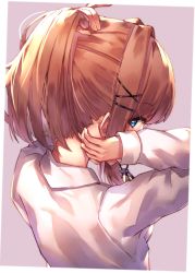 Rule 34 | 1girl, arm up, blue eyes, blush, brown hair, from behind, grey background, hair ornament, hairclip, hand up, highres, long sleeves, looking at viewer, looking back, nijisanji, profile, shirt, sidelocks, simple background, sleeves past wrists, solo, suzuhara lulu, tying hair, upper body, virtual youtuber, white shirt, x hair ornament, yuuki nao (pixiv10696483)