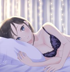 Rule 34 | 1girl, artist name, bed, bedroom, black hair, blue bra, blue eyes, bra, breasts, commentary, curtains, highres, indoors, lace, lace-trimmed bra, lace trim, looking at viewer, lying, medium breasts, mole, mole under eye, on bed, on side, original, osumi izumi, pillow, print bra, short hair, signature, smile, solo, string lights, underwear, underwear only