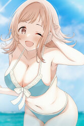 1girl ;d absurdres bikini blue_bikini blue_sky brown_eyes brown_hair cloud collarbone commentary day highres idolmaster idolmaster_shiny_colors looking_at_viewer medium_hair musha_no_kozi navel ocean one_eye_closed open_mouth outdoors sakuragi_mano sky smile solo summer swimsuit