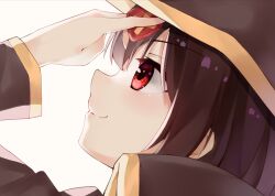 1girl adjusting_eyepatch aimh black_hat blush brown_hair chinese_commentary close-up closed_mouth commentary eyepatch from_side hat highres holding_eyepatch kono_subarashii_sekai_ni_shukufuku_wo! long_sleeves looking_up megumin no_gloves profile red_eyes short_hair simple_background smile solo white_background witch_hat