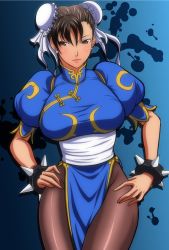 Rule 34 | 1990s (style), 1girl, blue background, bracelet, breasts, brown eyes, brown hair, brown pantyhose, capcom, china dress, chinese clothes, chun-li, curvy, double bun, dress, earrings, hair bun, hand on own hip, highres, huge breasts, igatto, jewelry, lips, pantyhose, pelvic curtain, retro artstyle, sash, short hair, solo, spiked bracelet, spikes, street fighter, street fighter ii (series)