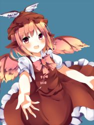 Rule 34 | 1girl, :d, animal ears, bad id, bad pixiv id, blue background, blush, bow, bowtie, brown dress, brown eyes, brown hair, brown hat, collared shirt, dress, hat, karasusou nano, looking at viewer, mystia lorelei, open mouth, pink bow, pink bowtie, shirt, short hair, simple background, smile, solo, touhou, white shirt, wings